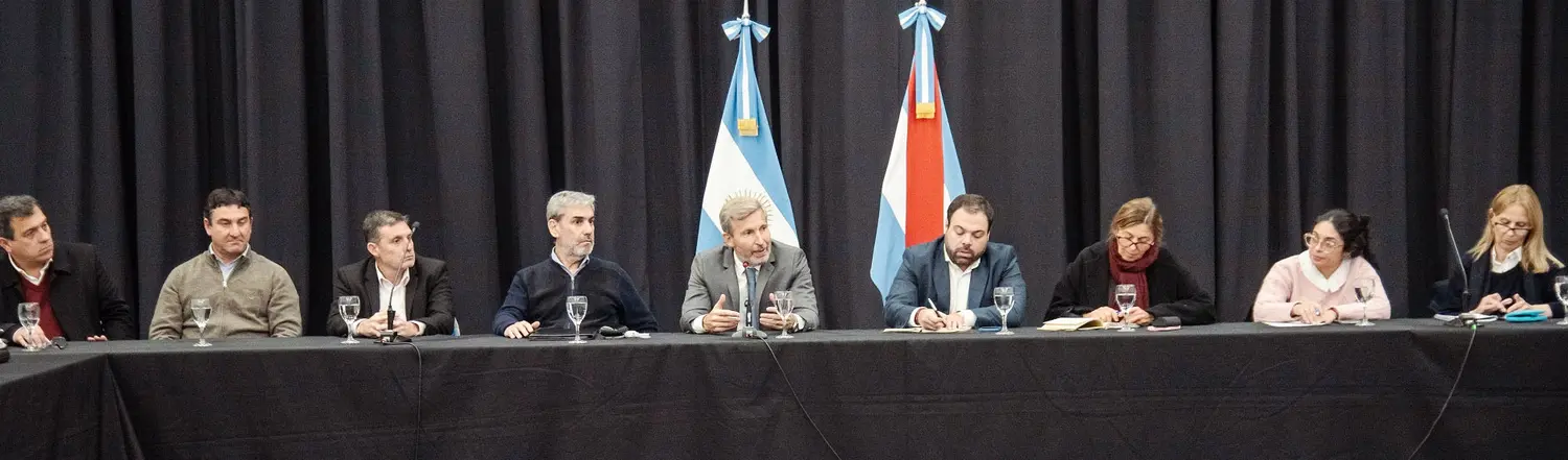 Reunión con autoridades educativas departamentales para fortalecer  el sistema escolar