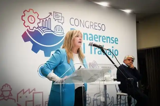 La funcionaria habló durante el encuentro que reúne a distintos actores del ámbito laboral para debatir los desafíos del sector laboral.