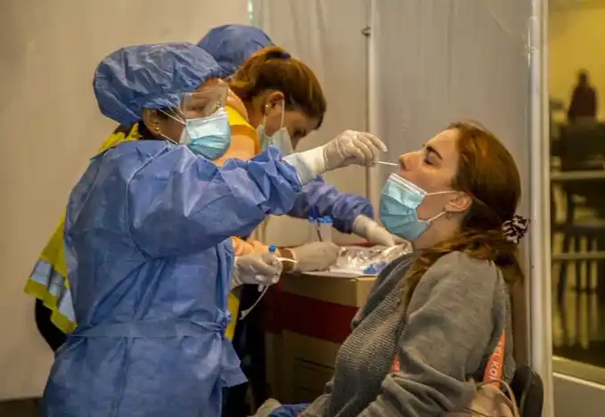 Covid: confirmaron 9.902 nuevos contagios en las últimas 24 horas