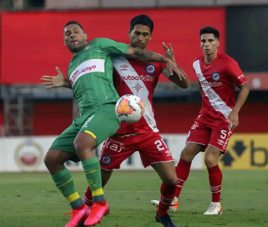 Argentinos se juega la clasificación en la altura