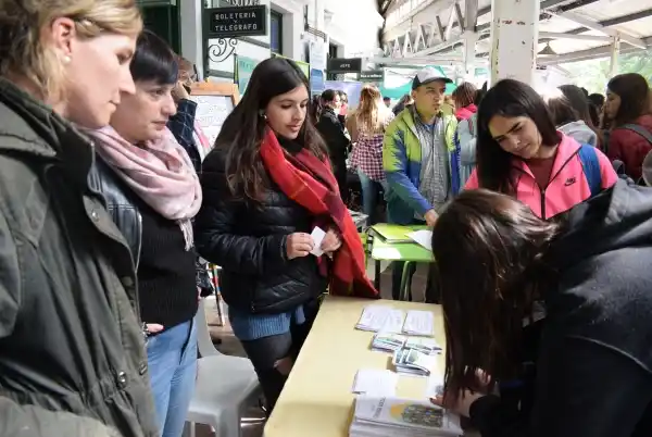 Este jueves se realizará la Expo Educativa Chascomús en la Plaza Sarmiento