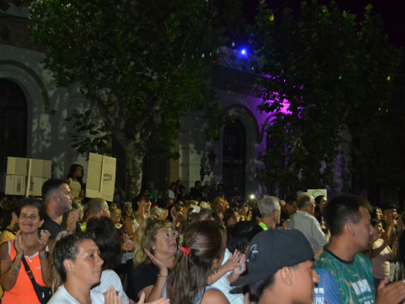 Inseguridad: así fue la multitudinaria marcha de vecinos y comerciantes autoconvocados