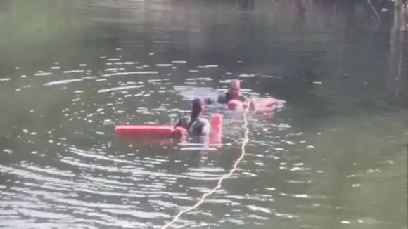 Localizan cadáver de niño en Laguna Negra de La Bonita en Caracas (+FOTOS)