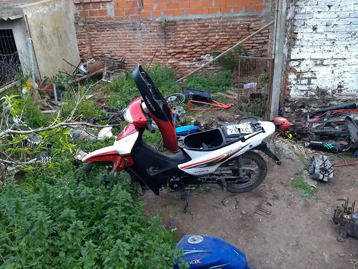 Hallan un “aguantadero” de motos que fueron sustraídas