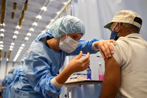 Llegan a Venezuela las variantes británica y andina de la COVID-19