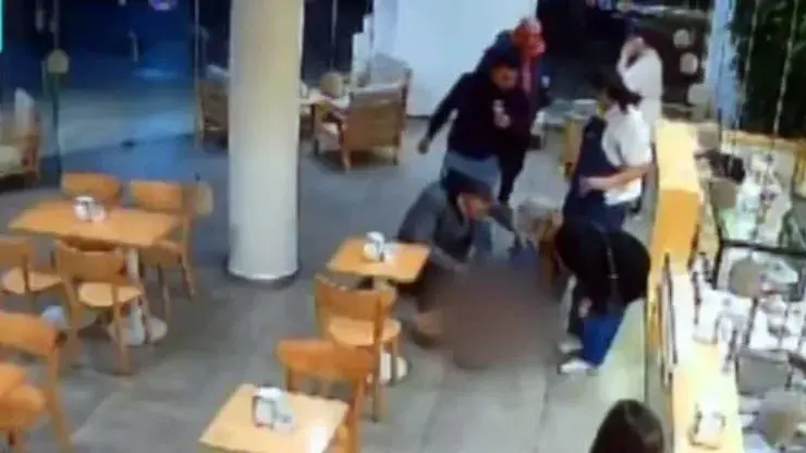 Mataron de una puñalada a un ingeniero para robarle el celular en el barrio porteño de Palermo
