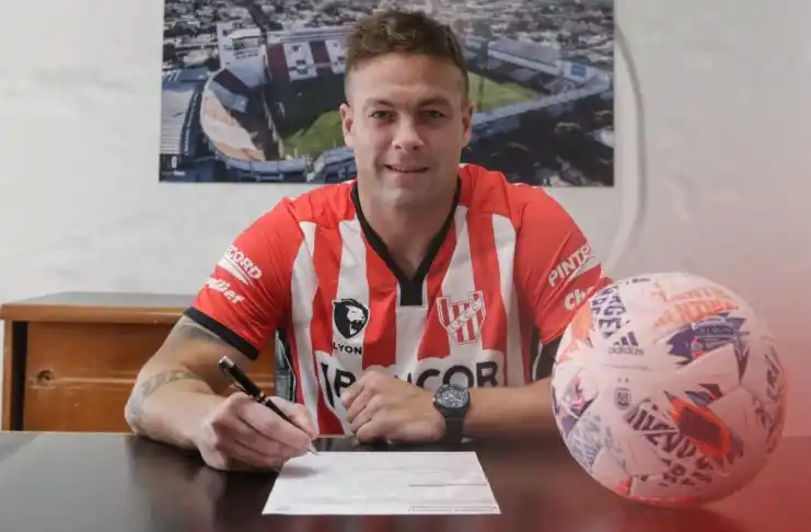 Comachi jugó en Instituto.