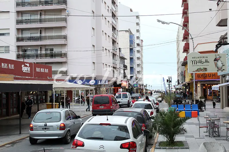 Diferente realidad en los comercios de la Villa Díaz Vélez
