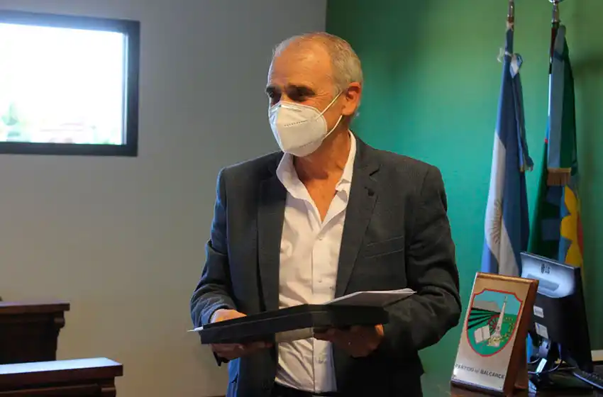 Reconocieron al doctor Andrade en el HCD de Balcarce