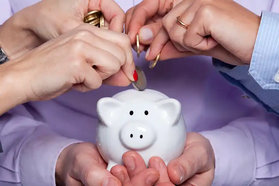 Taller de hábitos financieros organizado por la Fundación SEOM