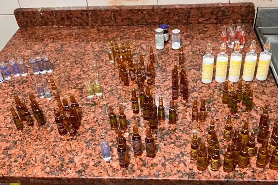 Encontraron muerto a un enfermero y hallaron una gran cantidad de drogas.