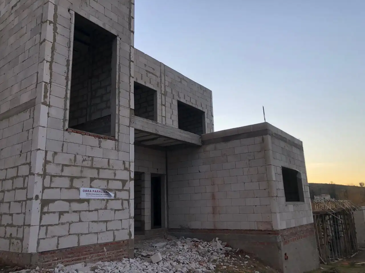 La obra paralizada en Don Bosco podrá retomar la construcción luego de regularizar su situación.