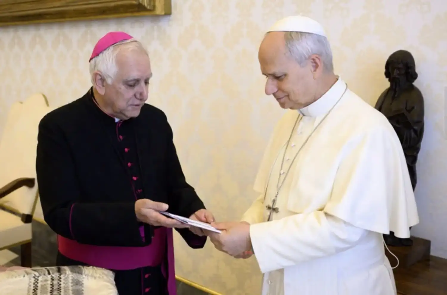 lozano papa leon - 1