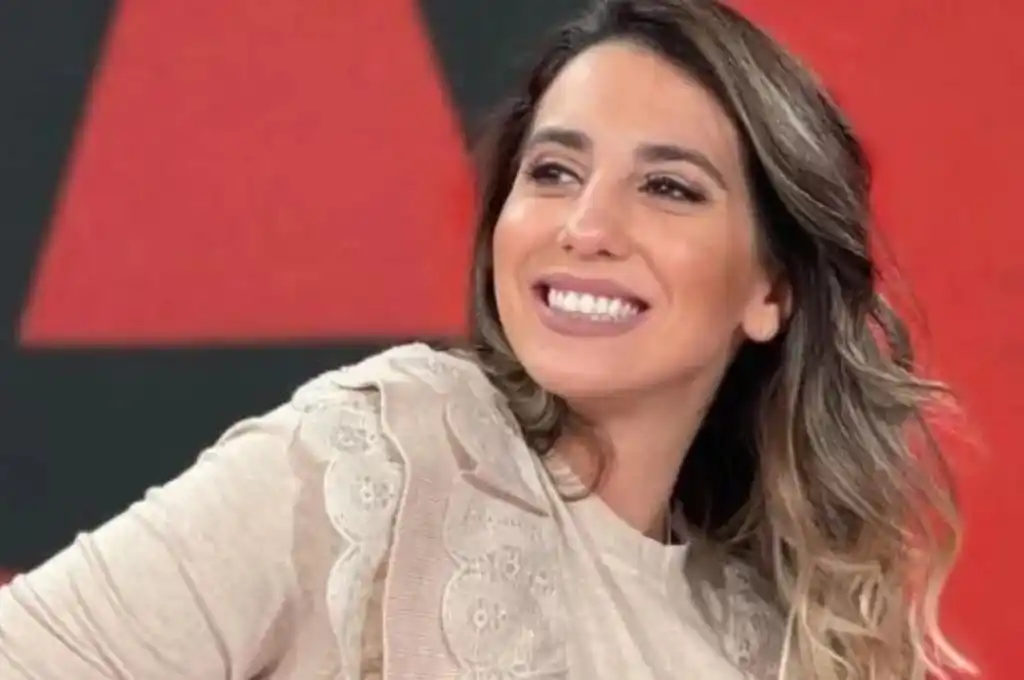 Cinthia Fernández se lanzó como precandidata a diputada