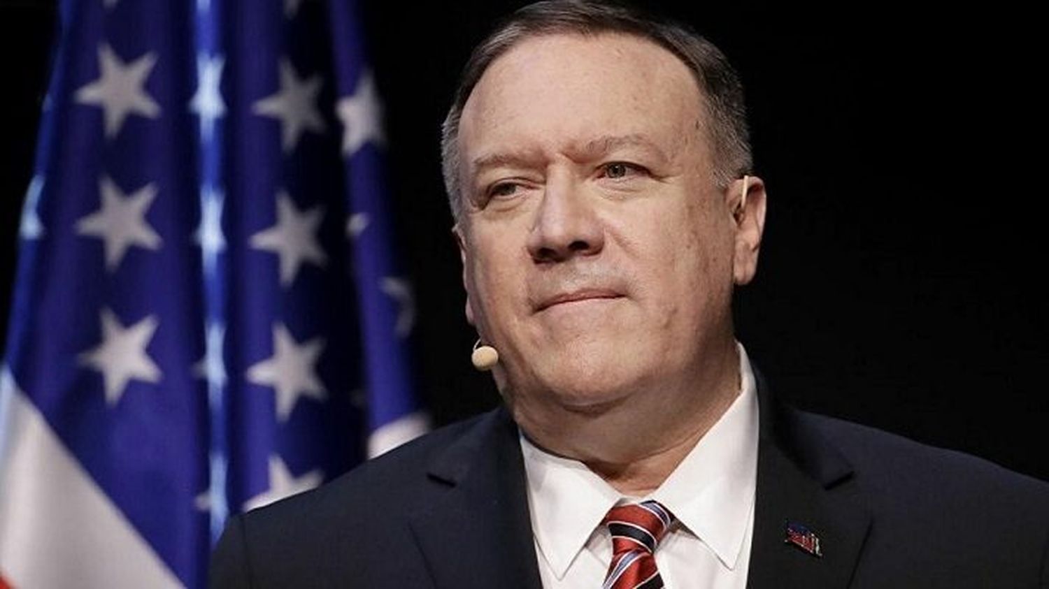 Mike Pompeo en cuarentena tras estar en contacto con un positivo por COVID-19