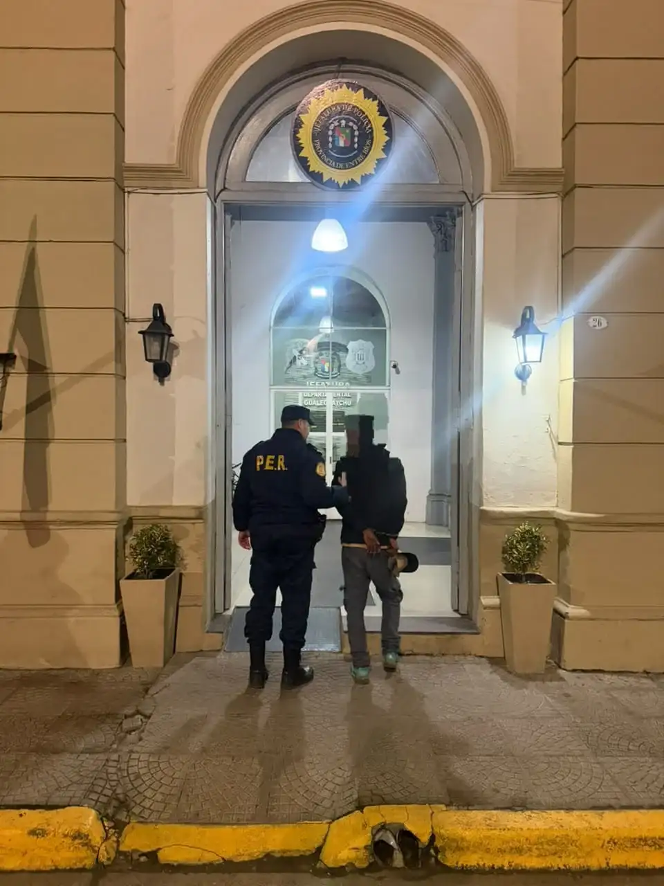 Una mujer denunció a su hijo por no respetar una orden de alejamiento dispuesta por la Justicia