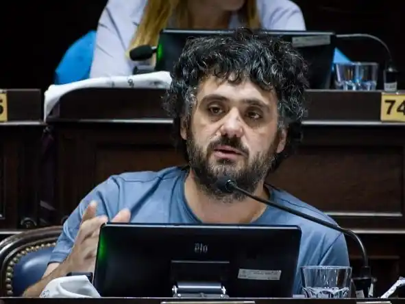 Facundo Tignanelli, presidente del bloque de diputados de Unión por la Patria (UxP) en la Legislatura bonaerense.