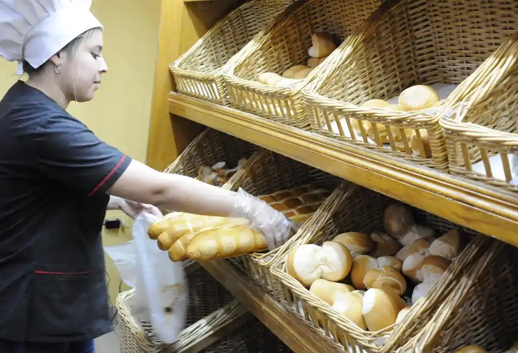 Ante el aumento del pan, buscan subsidio para afrontar el costo “imparable” de la harina