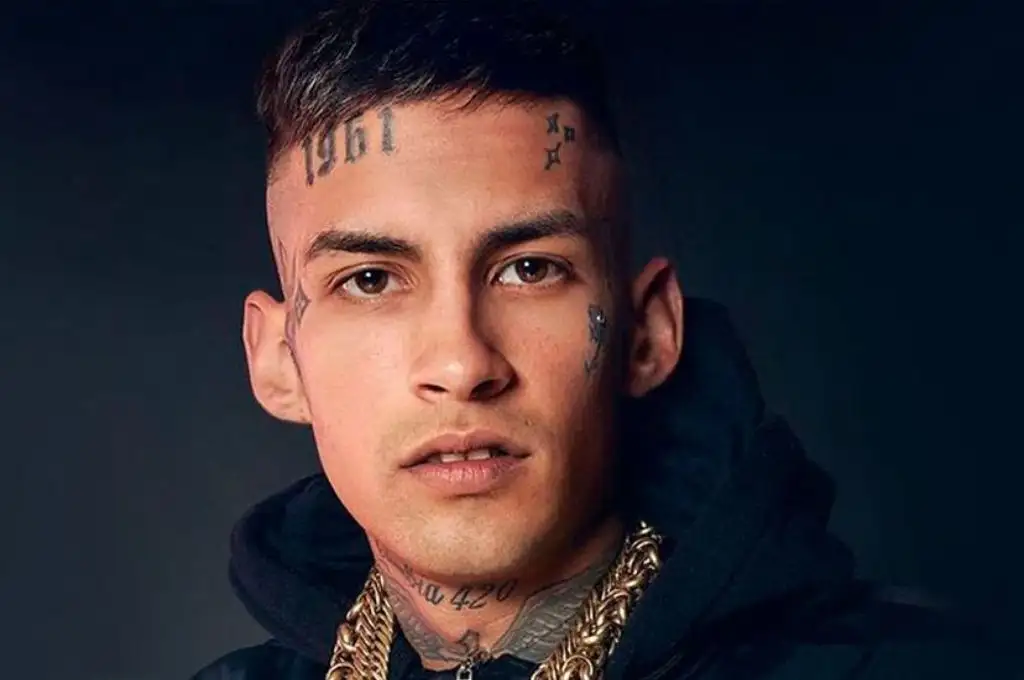 "Ganas de no existir más" dijo el cantante.