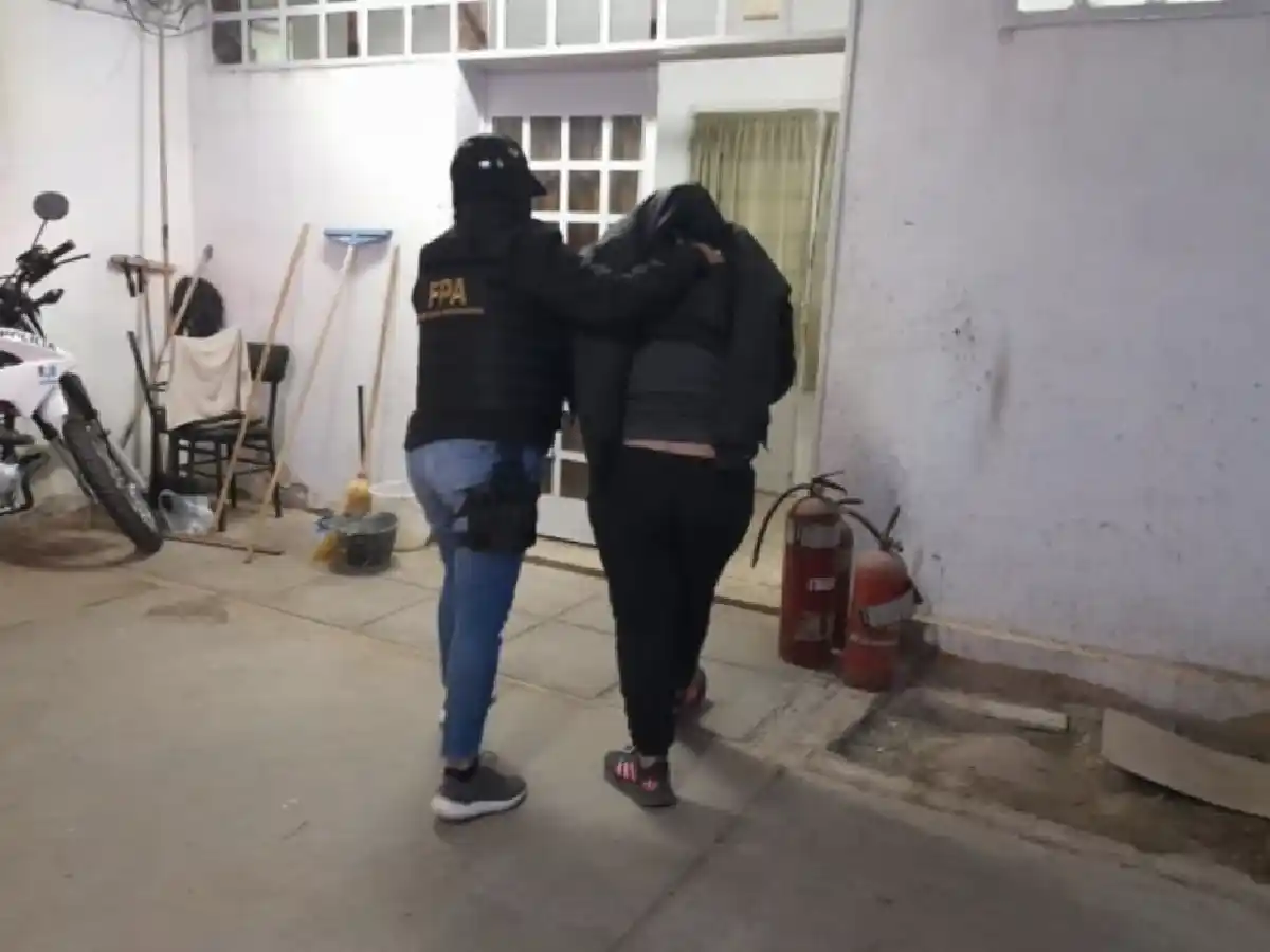 Morteros: detienen a una pareja que hacía promociones de “2x1″ en cocaína