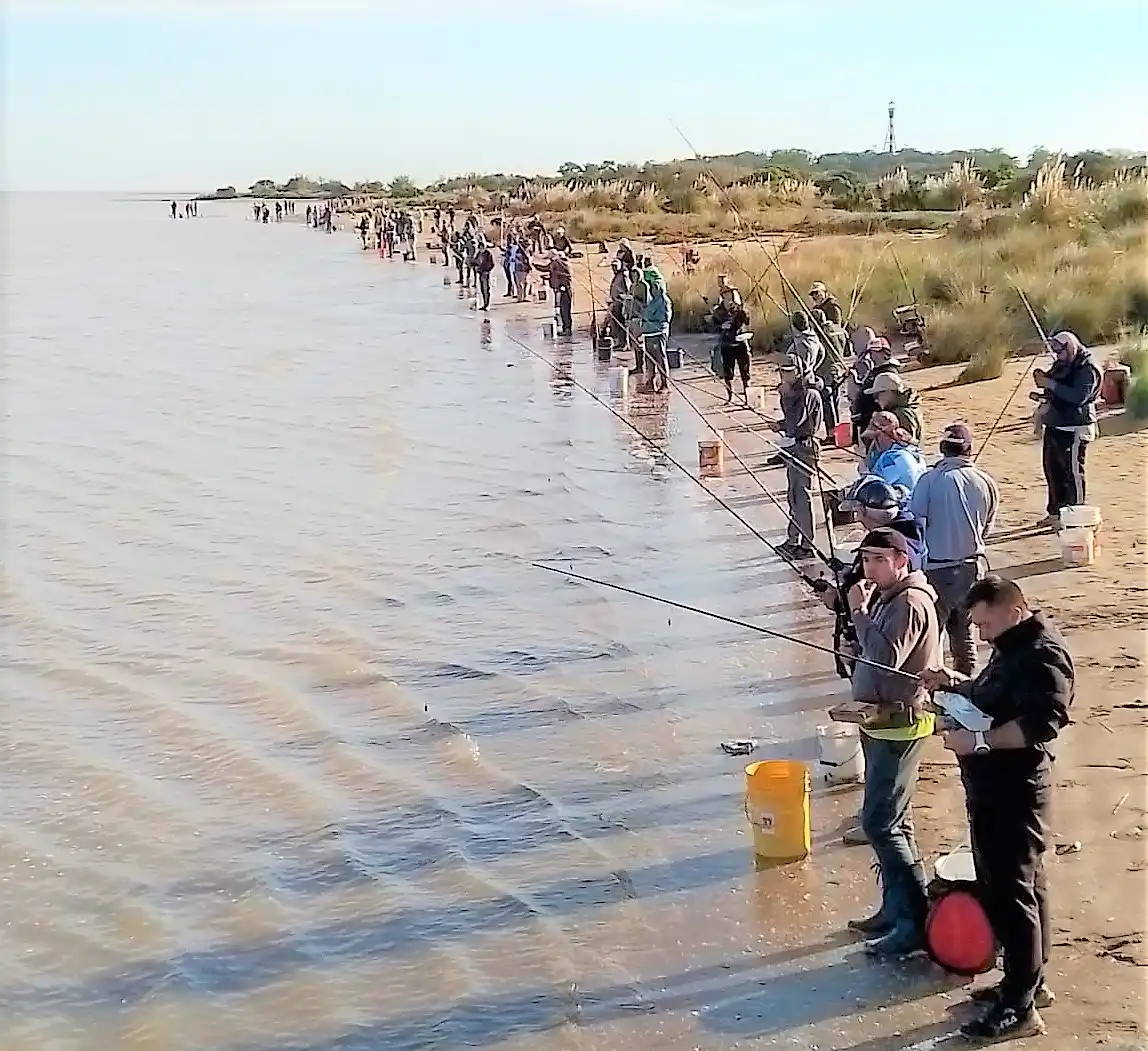 La pesca tuvo su epicentro en Tapera de López.
