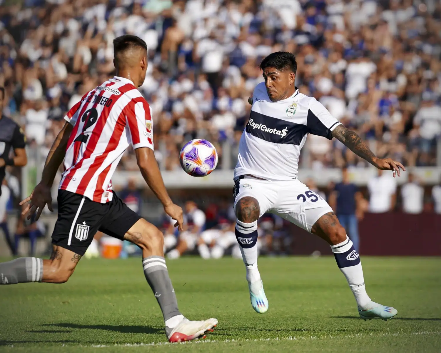 Tarragona viene de definir el clásico platense.