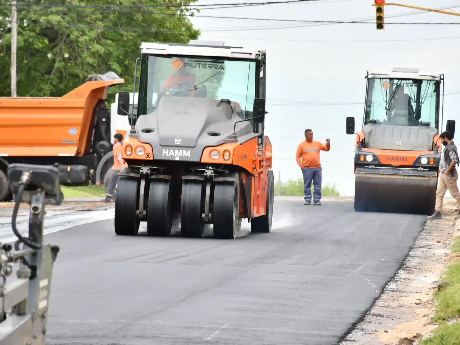 Avanzan las obras de repavimentación en calle Ricardo Rojas