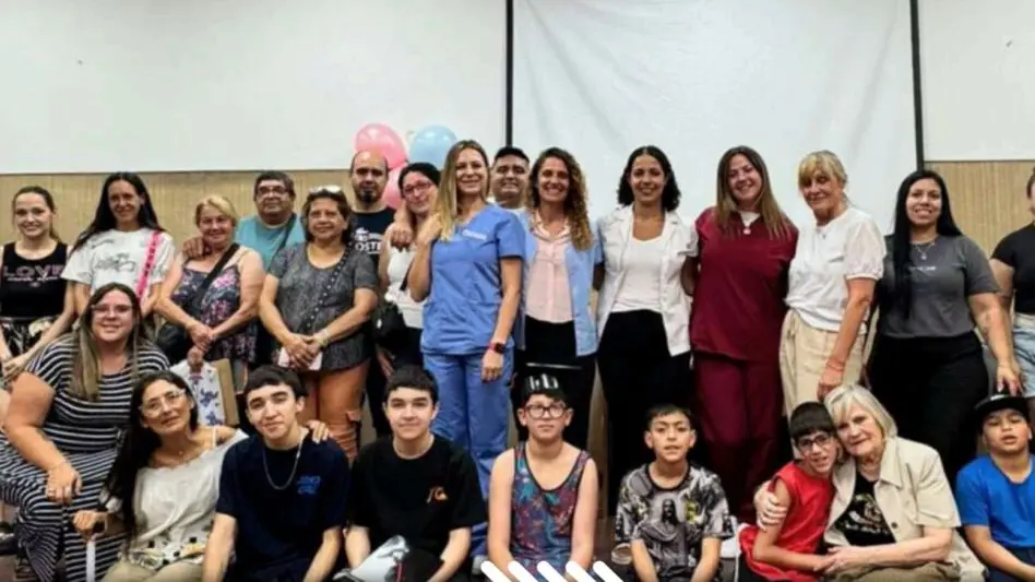 El Materno Infantil celebra su campaña de alfabetización