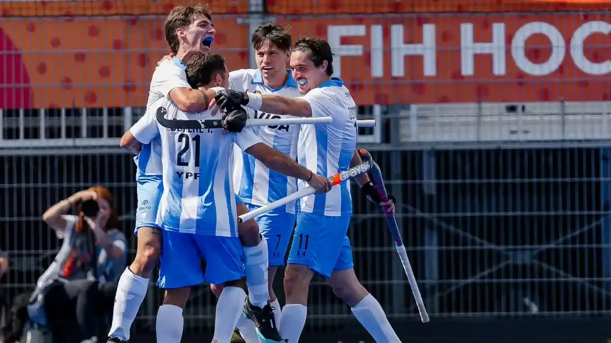 Los Leones lograron un triunfazo frente a Inglaterra y sueñan con las semis del Mundial de Hockey