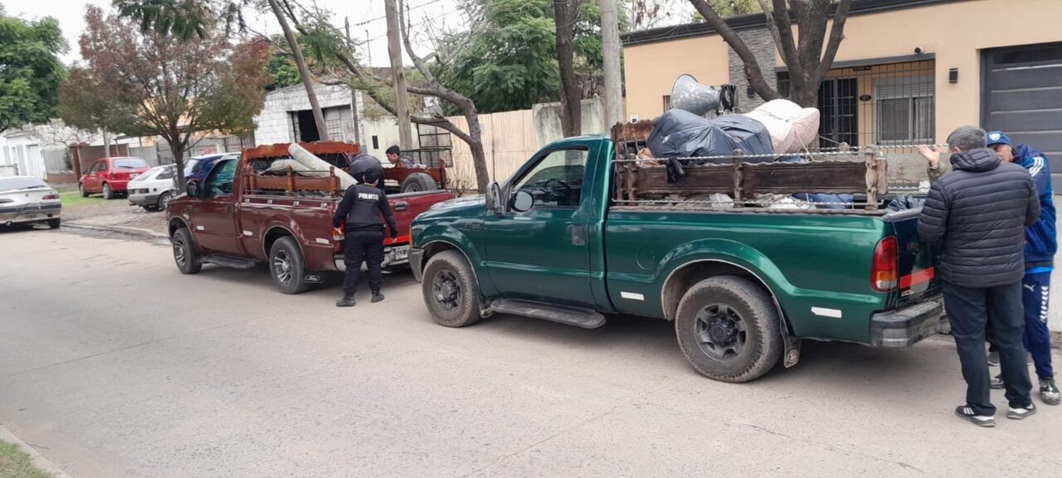 Cuatro detenidos en ruta 8 por transportar elementos de dudosa procedencia