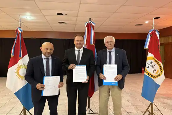 La Región Centro unificó criterios para regular la labor de los aplicadores de fitosanitarios