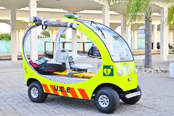 La Municipalidad de Concordia incorporó una  ambulancia y una unidad móvil eléctrica