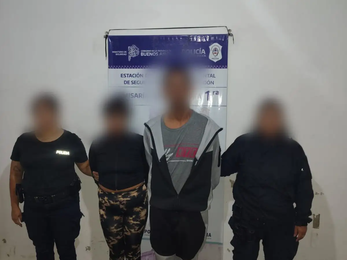 Aprehenden a dos personas tras incidentes y agresiones en un local comercial del centro