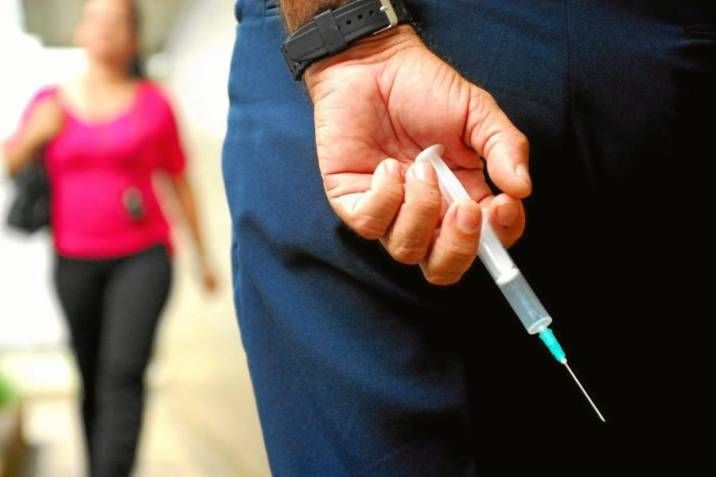 ¡ATENTOS! CON UNA JERINGA LLENA DE SANGRE atracan en Soledad