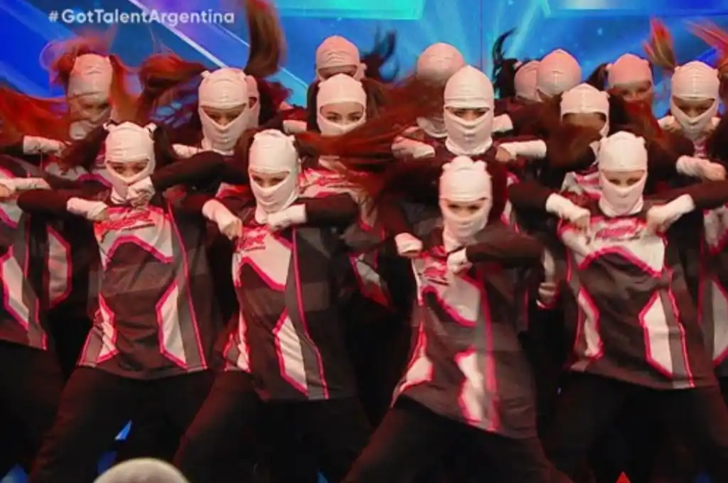 Alfa Crew es un grupo de baile, oriundos de la provincia de Buenos Aires.