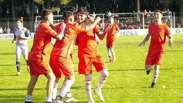 Villa Díaz Vélez inicia su camino en el Torneo Regional Federal Amateur