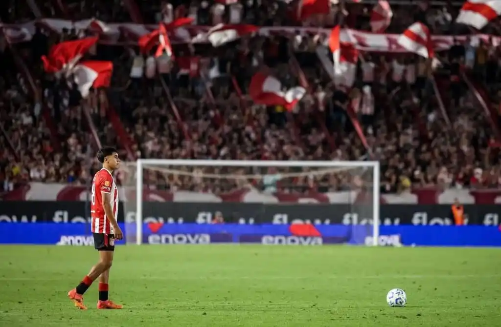 Joaquín Tobio Burgos, convocado para la final del Trofeo de Campeones: Un cierre de año soñado para el extremo chascomunense