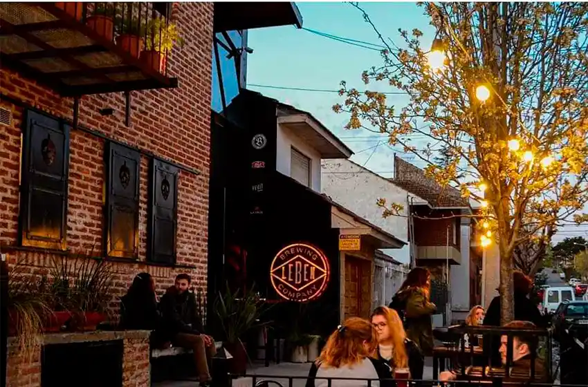 Exigen la clausura de una cervecería sin habilitación: "Es una irregularidad atrás de otra"