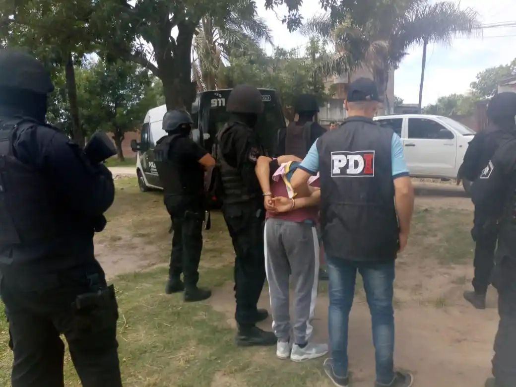 La PDI detuvo a tres personas por robos calificados