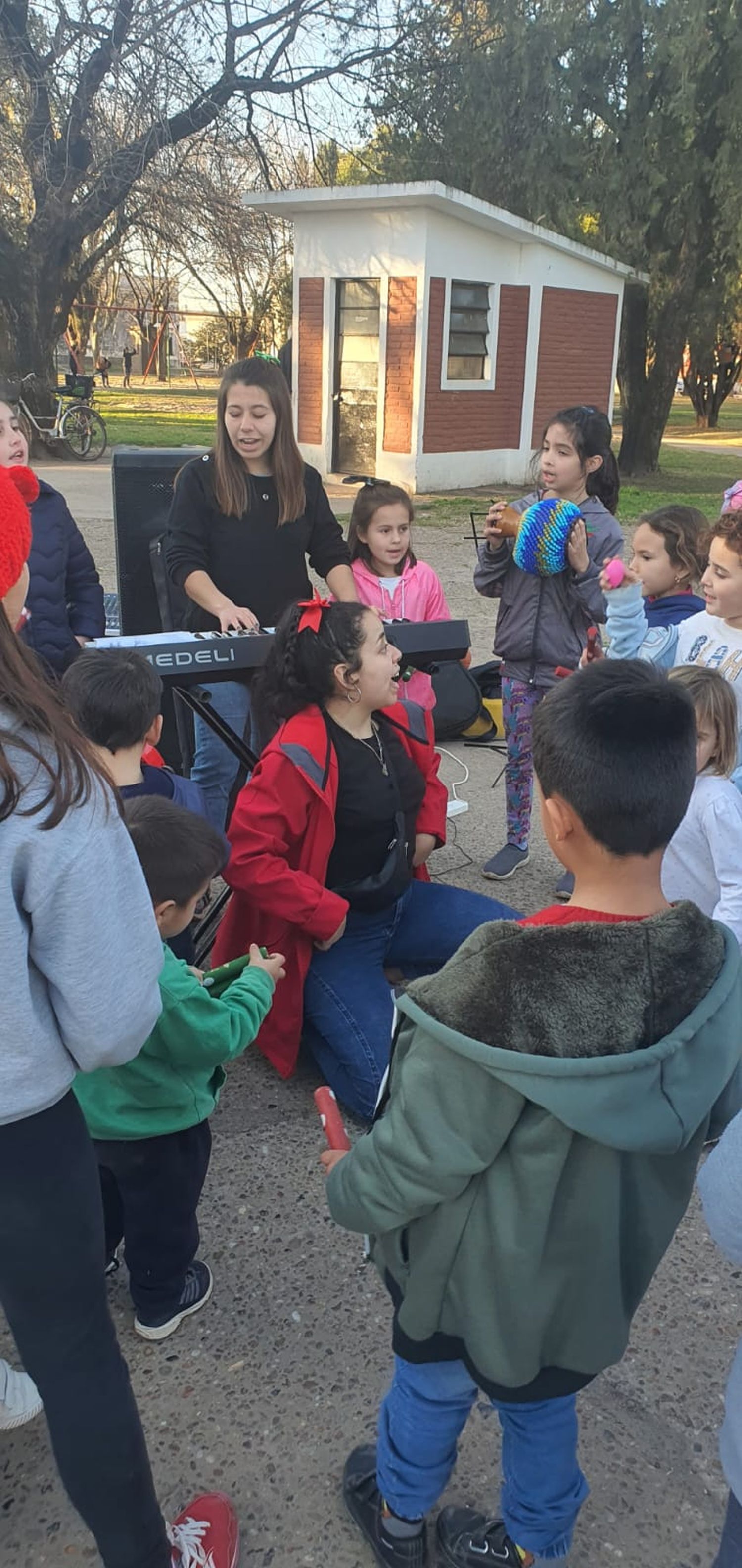 “Sonaja-jaja”, la primera experiencia musical para los mas pequeños