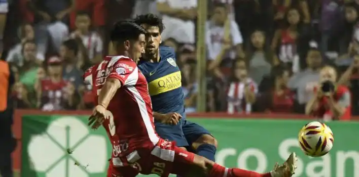 Boca venció tres a uno al “Tate”