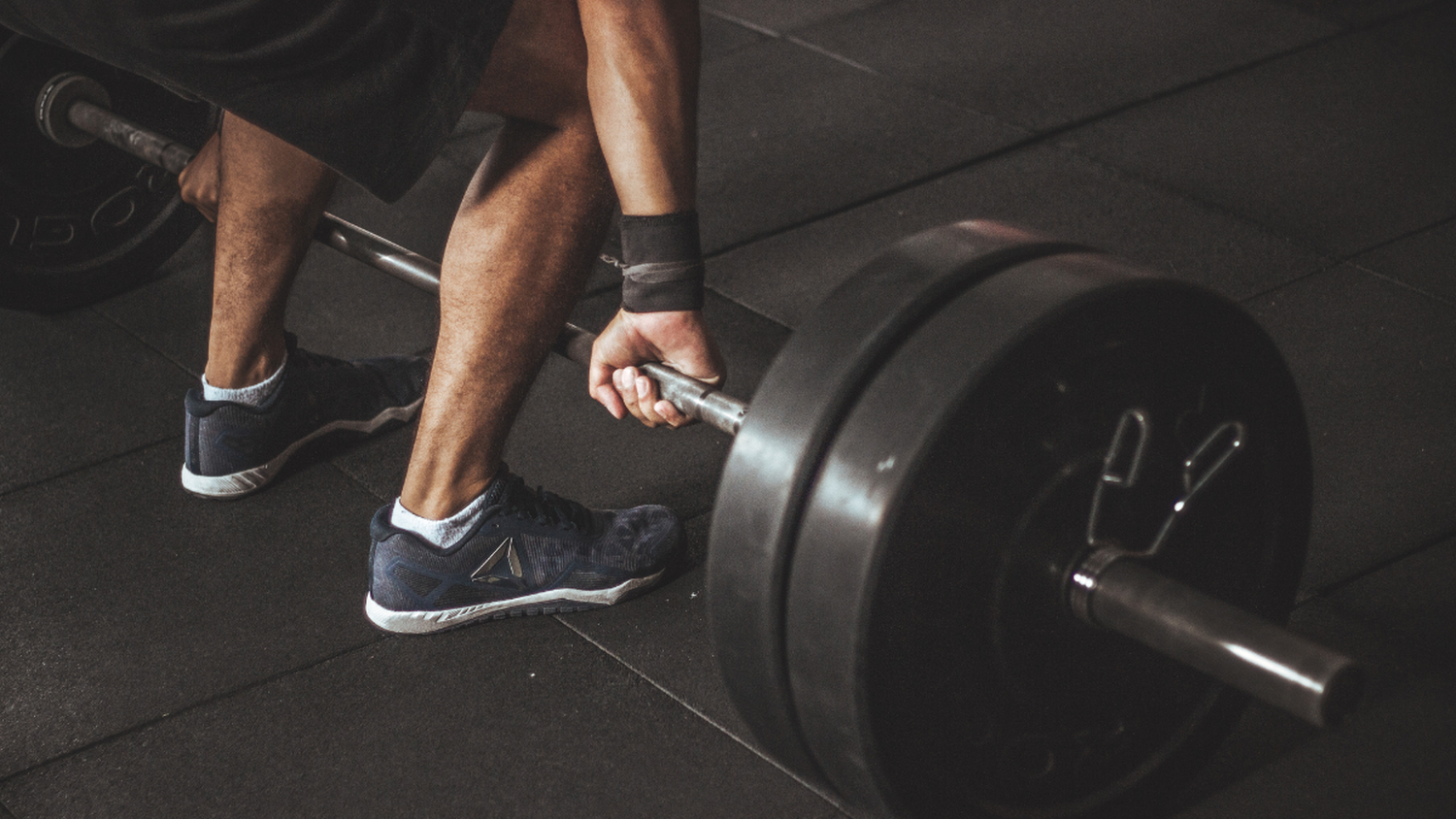 Cuidá tu espalda en cada entrenamiento para preservar tu salud/ DeporteGlam