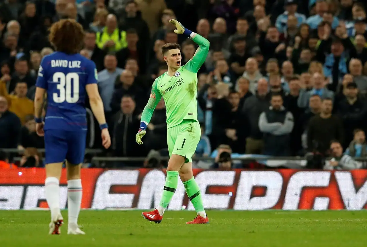 Kepa fue multado por el Chelsea luego del escándalo en la final