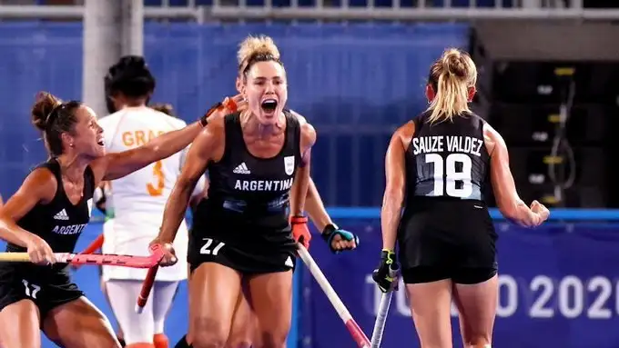 Las Leonas superaron a India y jugarán el partido por la medalla dorada del hockey sobre césped 