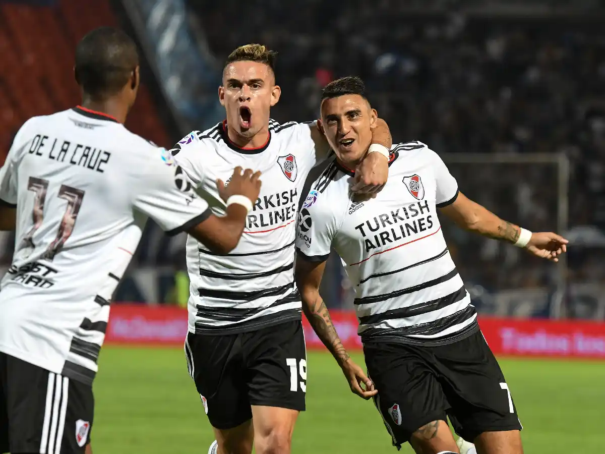 River quedó solo en la cima