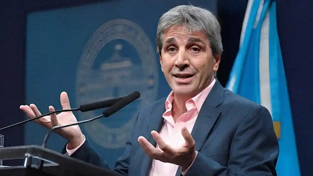 Caputo cuestionó duramente al intendente de Pilar por la tasa impuesta.