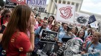 Corte Suprema de EE.UU. revoca el derecho al aborto: cada estado tendrá la potestad de autorizarlo o no