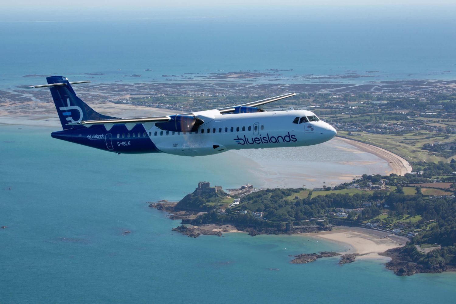 Blue Islands volará a Málaga durante el otoño europeo