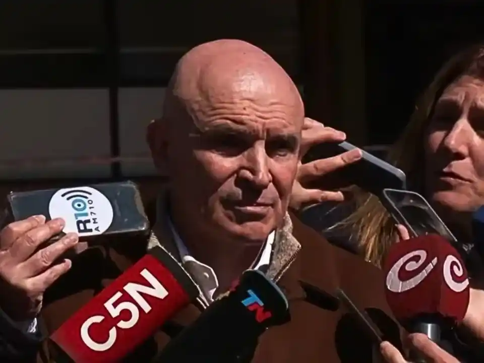 "A la democracia la veo sana, fuerte y feliz de que sigamos votando", aseguró Espert