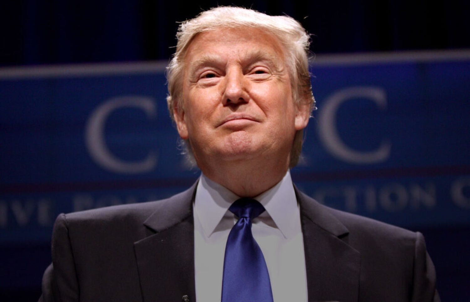 Donald Trump habló desde su red social el día después de la aplicación de aranceles